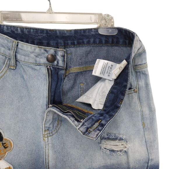 GB18401-2010 Classic B Men's 32x31 Distressed Bleach Jeans Bear Varsity Patches - Picture 6 of 8